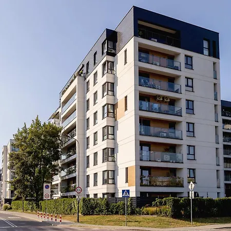 Light Grey In Cracow With Furnished Balcony By Renters 아파트